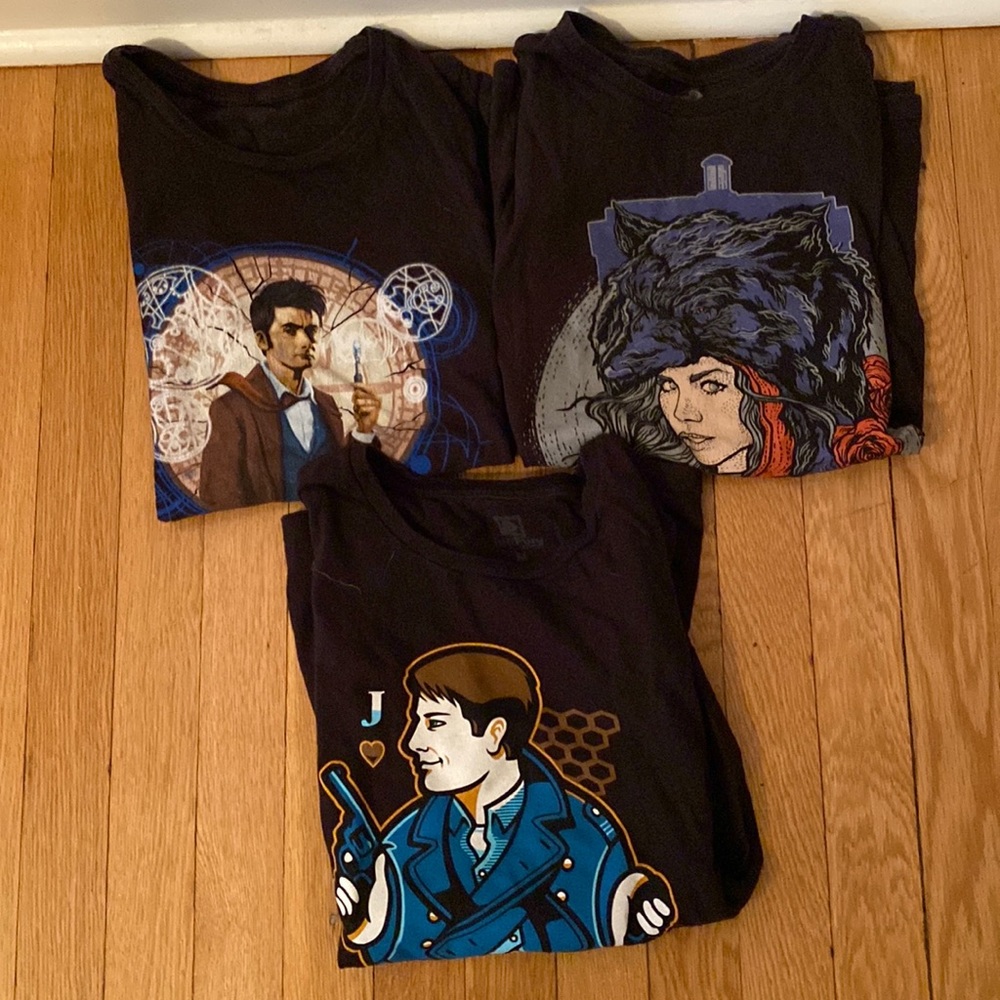 Vintage Doctor Who tees 💙